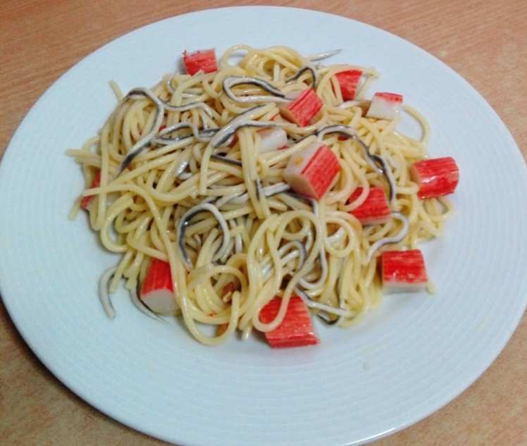 Espaguetis al Ajillo con Frutos de Mar