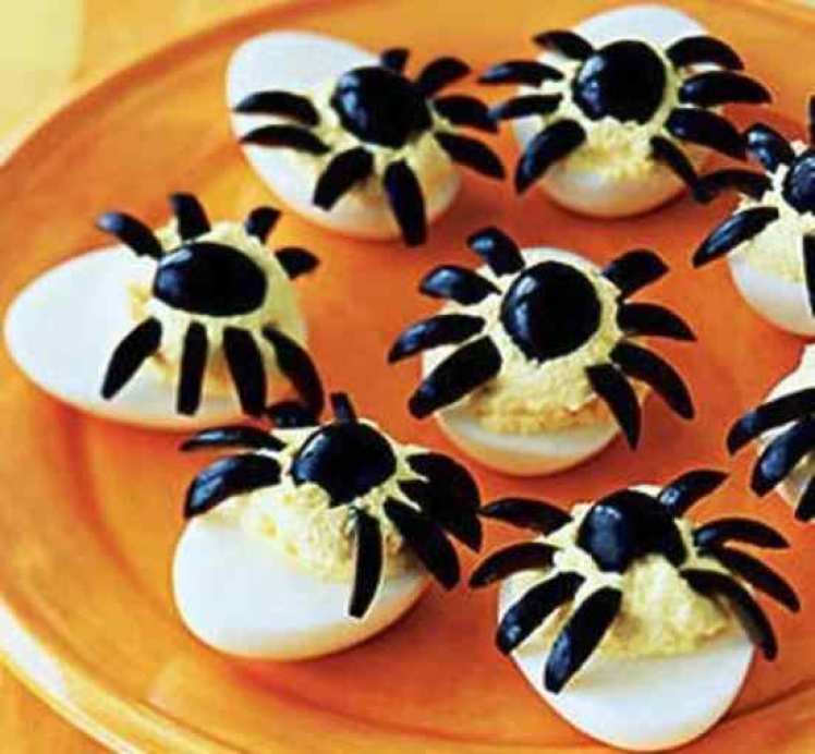 Huevos Con Arañas Para Halloween