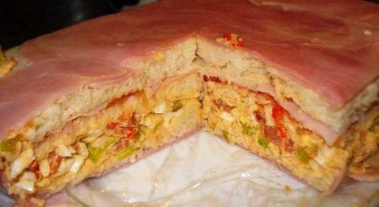 Pastel Sandwich de Pan de Molde